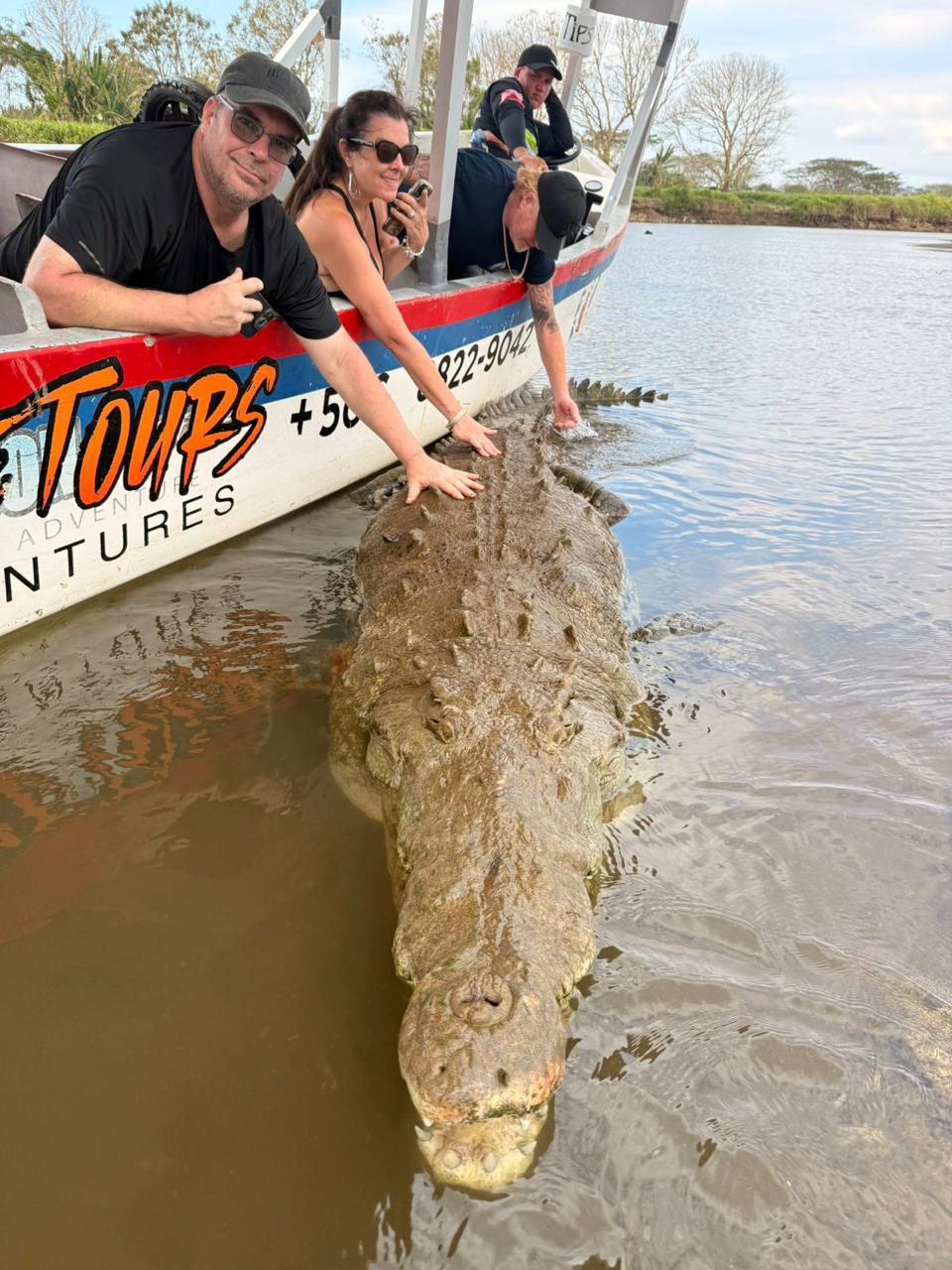Tárcoles River Crocodile Tour